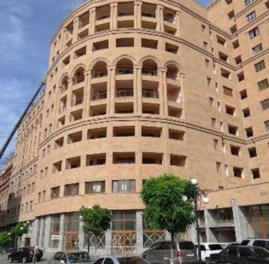La Petite Maison Yerevan Exterior photo